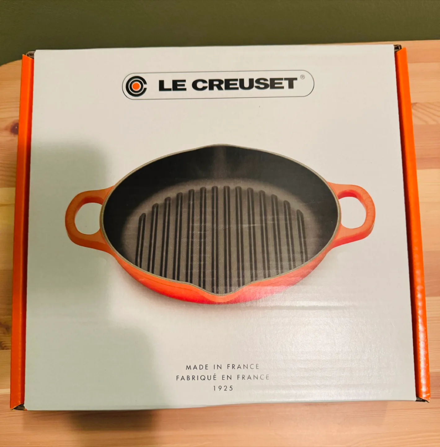 🇨🇦NEW Le Creuset FLAME Deep Round Grill image indicator(3)