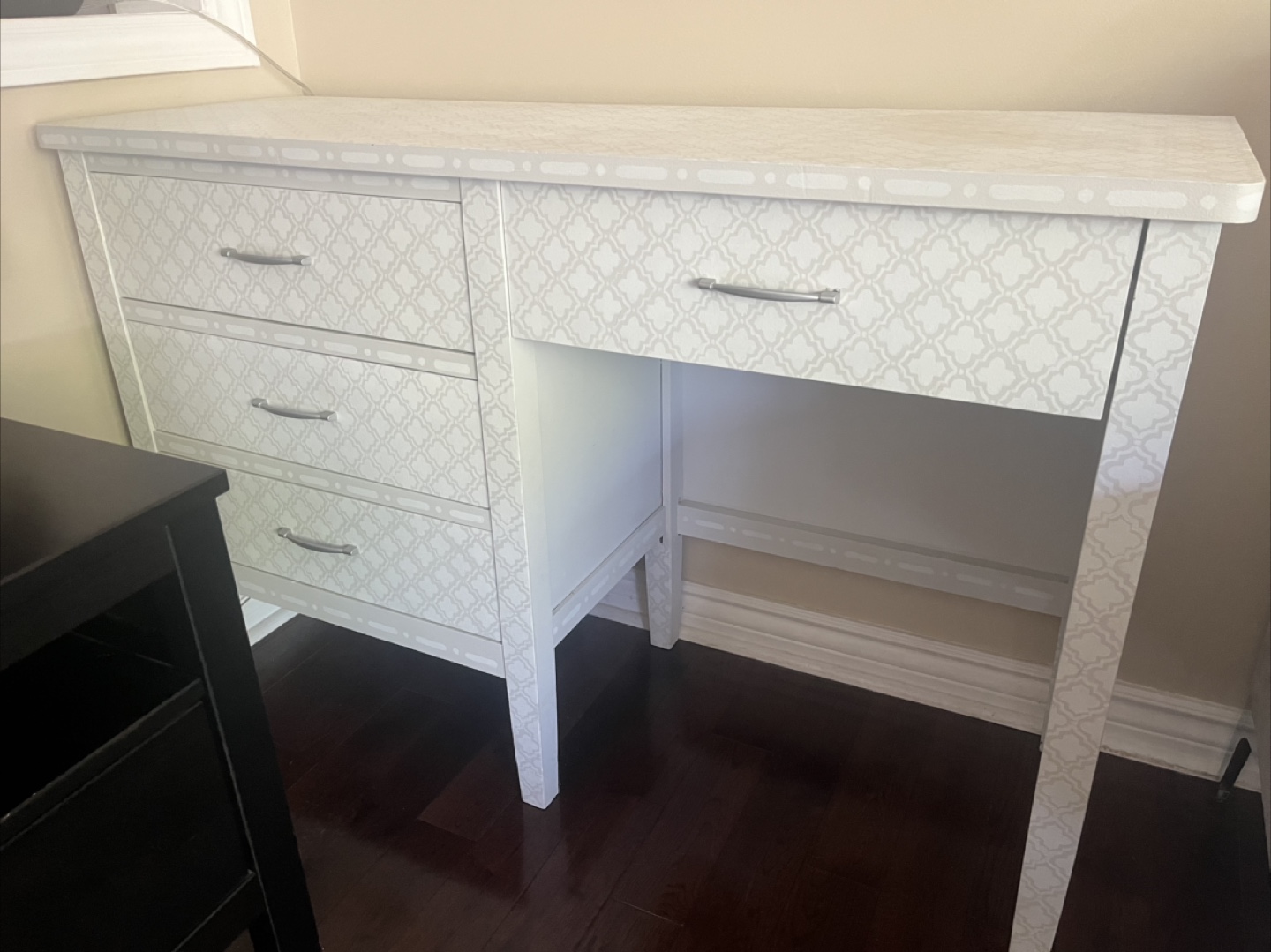 White Patterned Desk with Drawers