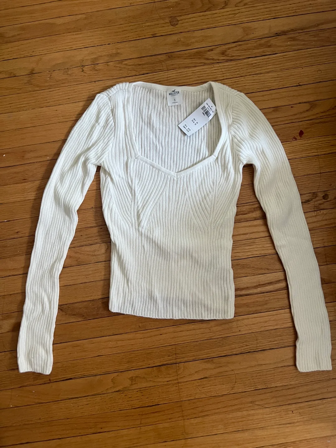 Hollister White Knit Top - Size Small thumbnail