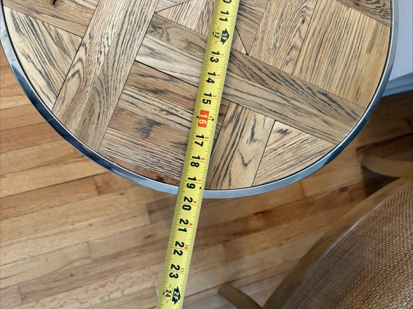 Patina Charlie Stainless Steel Weathered Top Round End Table - photo 4