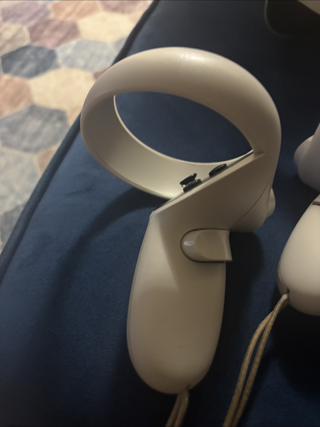 Meta Quest 2 VR Headset with Controllers - photo 3