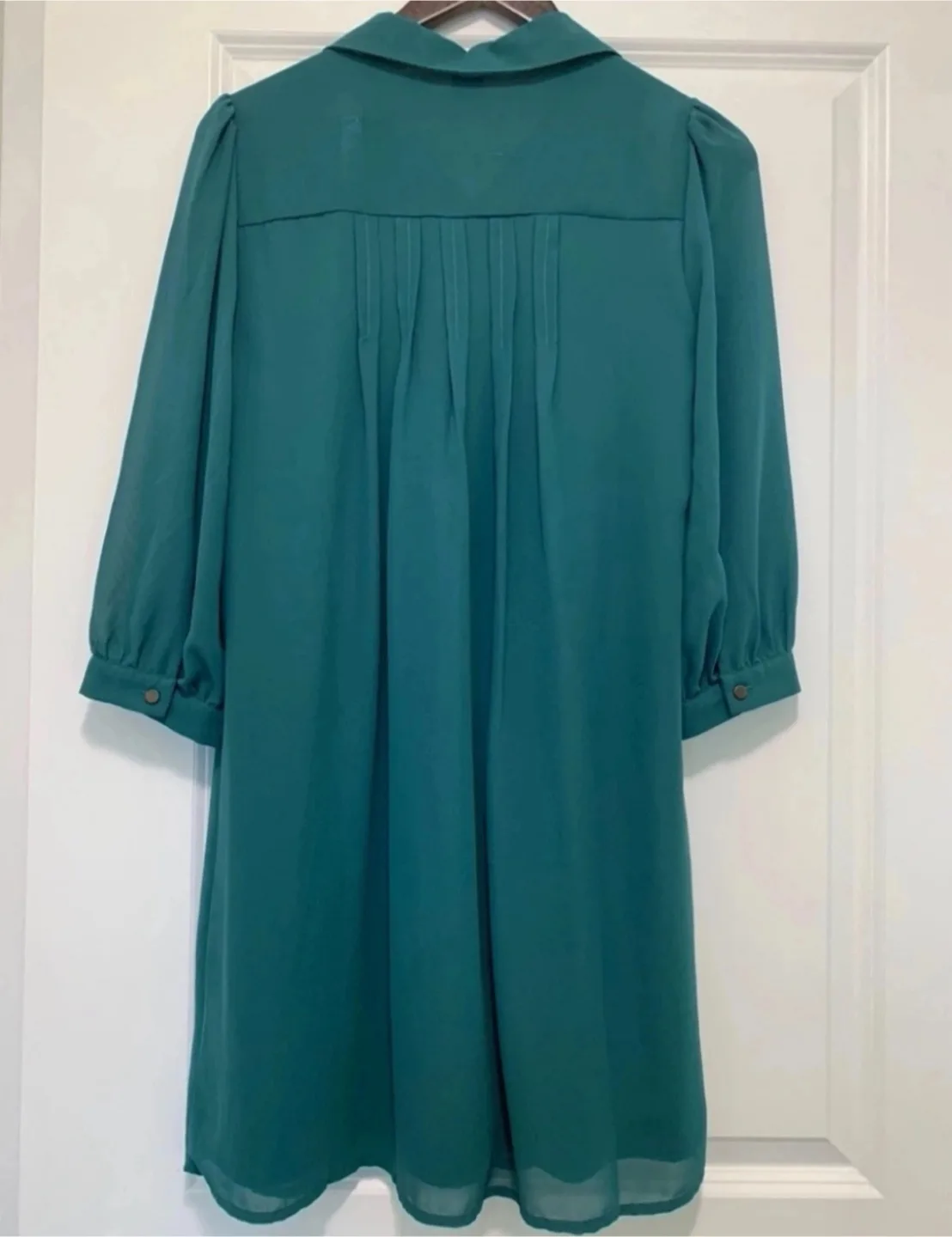 Green mini dress-medium image indicator(2)