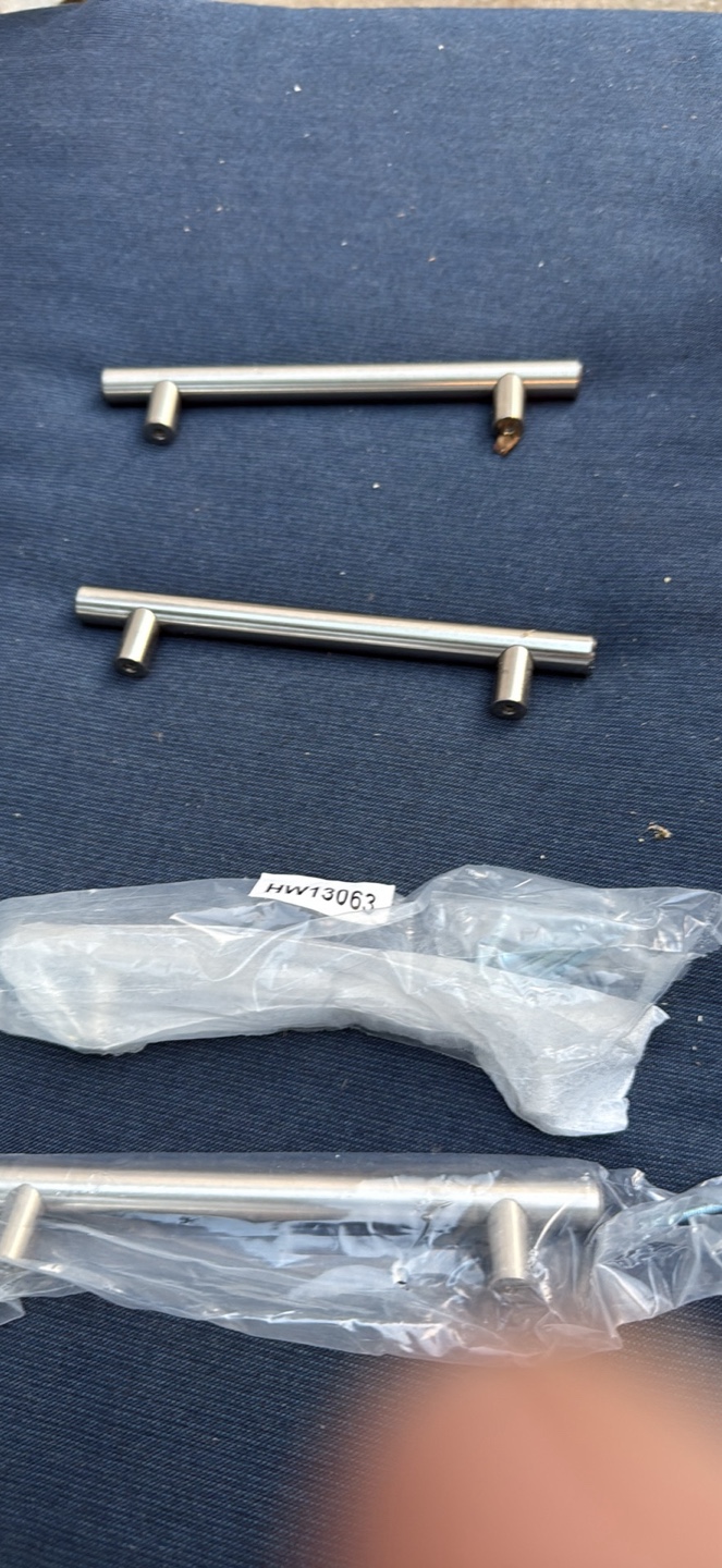 HW13063 Cabinet Pulls - 7 inch, Silver - photo 4