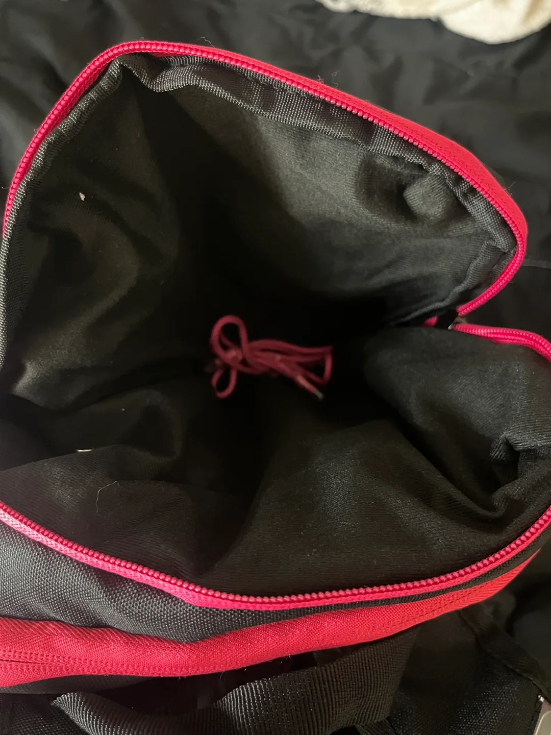 Nike Elite Backpack - Black & Pink image indicator(4)