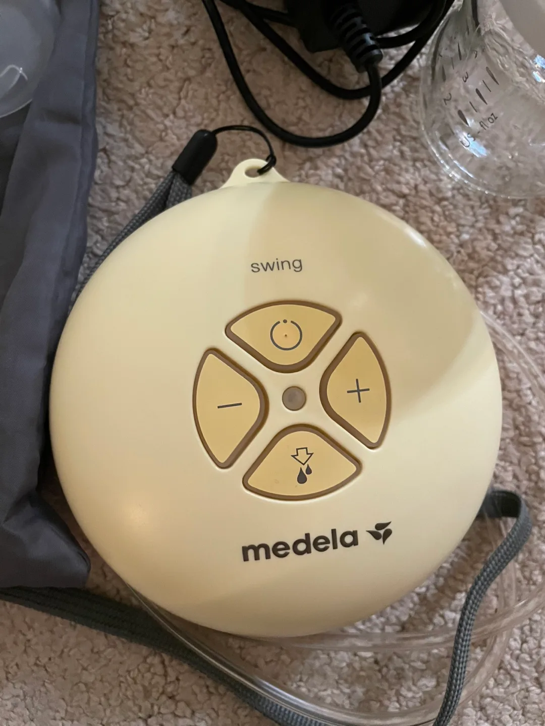 Medela Swing Breast Pump thumbnail