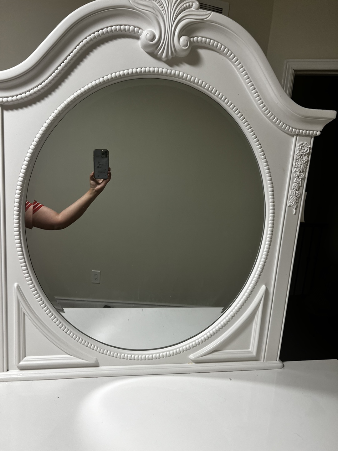 White Dresser with Mirror - photo 3