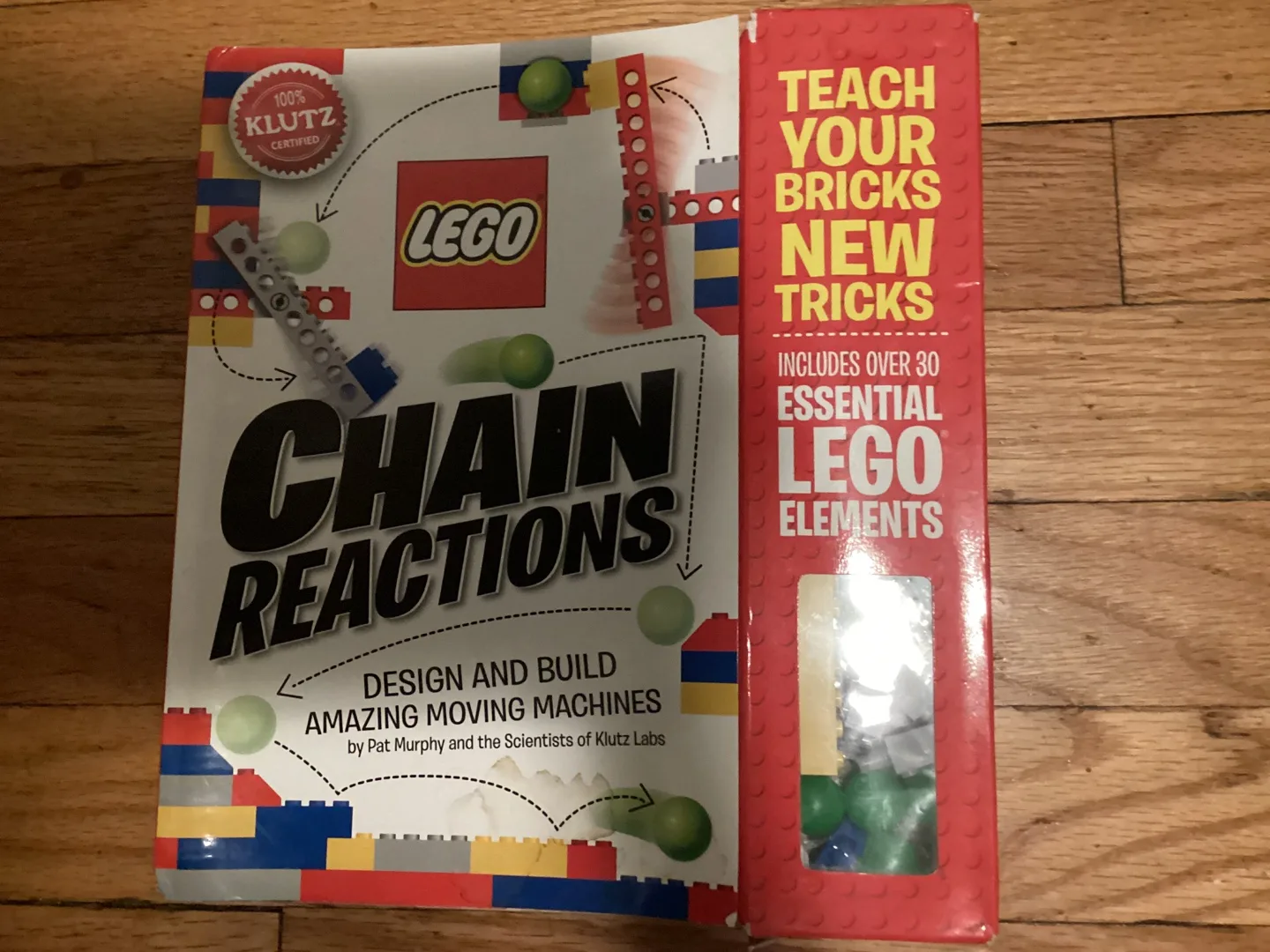 LEGO Chain Reactions Craft Kit by Klutz thumbnail