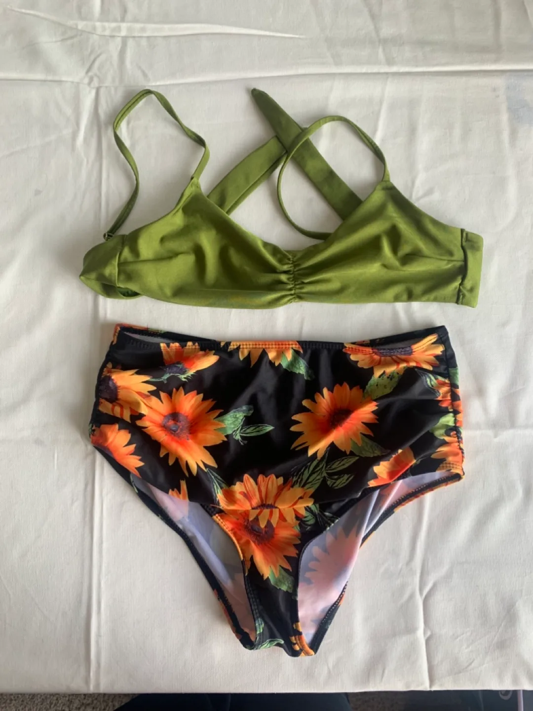 H&M Bikini Set - Size 6 thumbnail