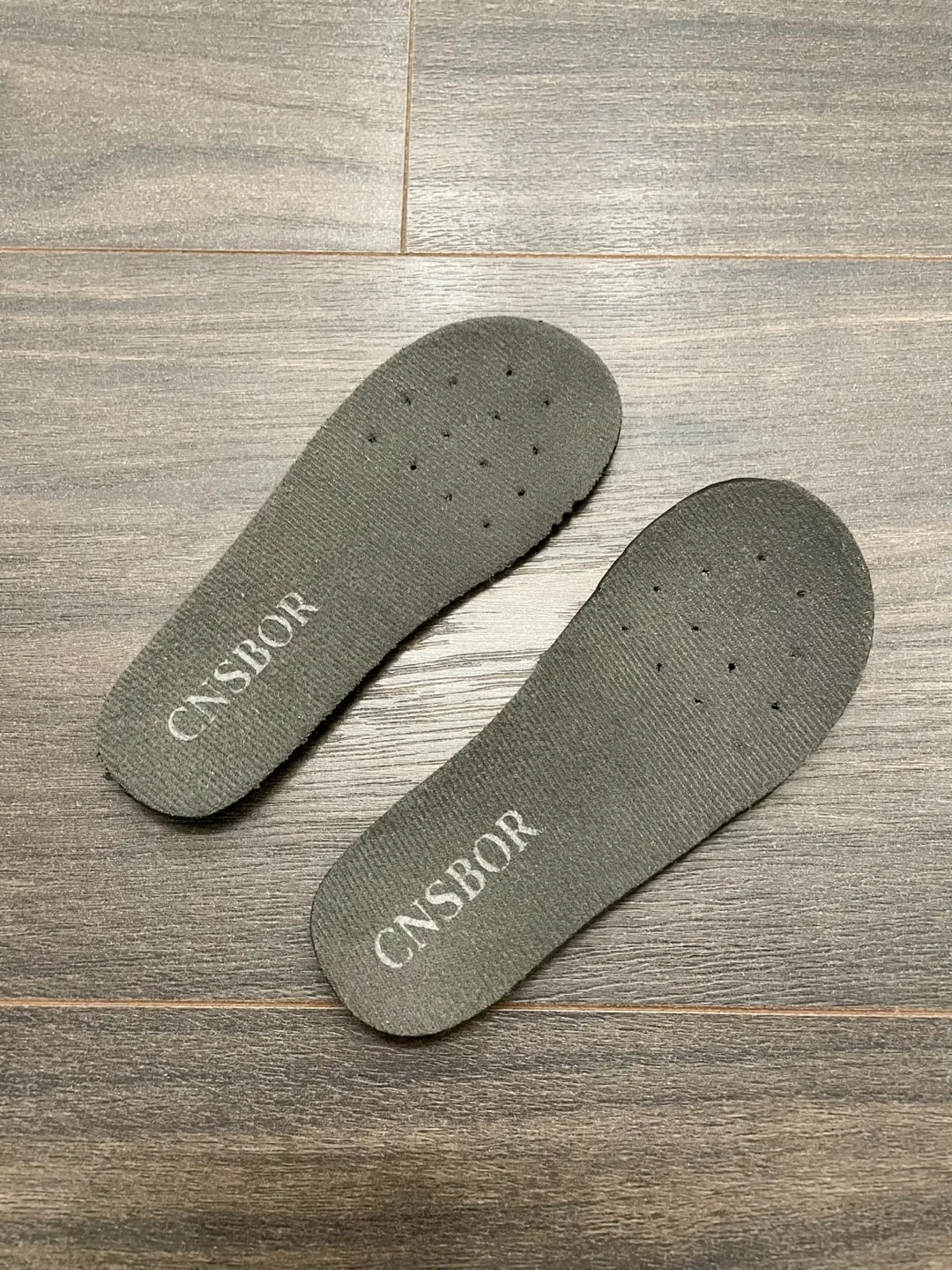 Like New All-Season Toddlers Rain Boots - US Size 7 image indicator(6)