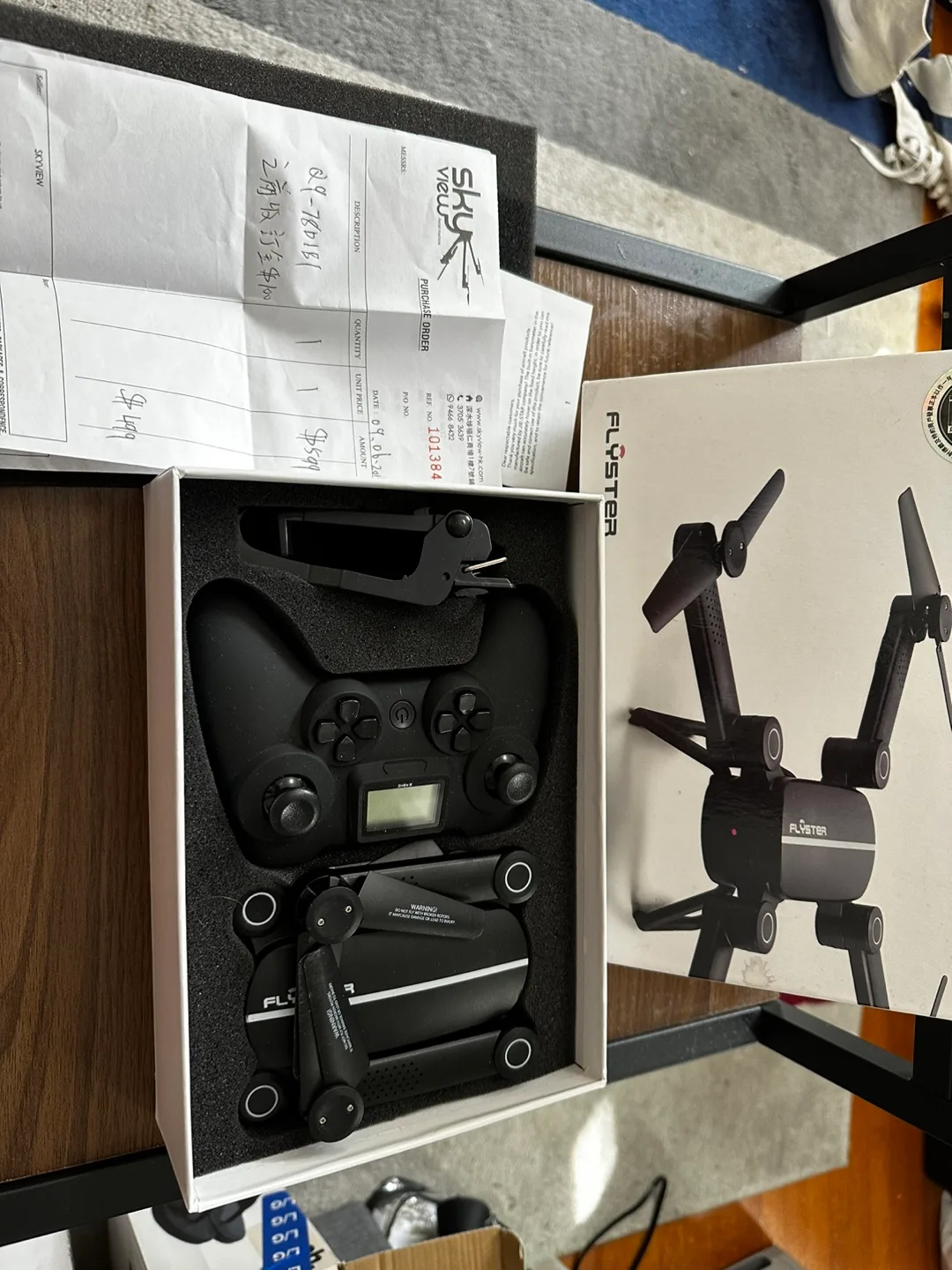 Flyster Hunter Drone - Like New! image indicator(2)