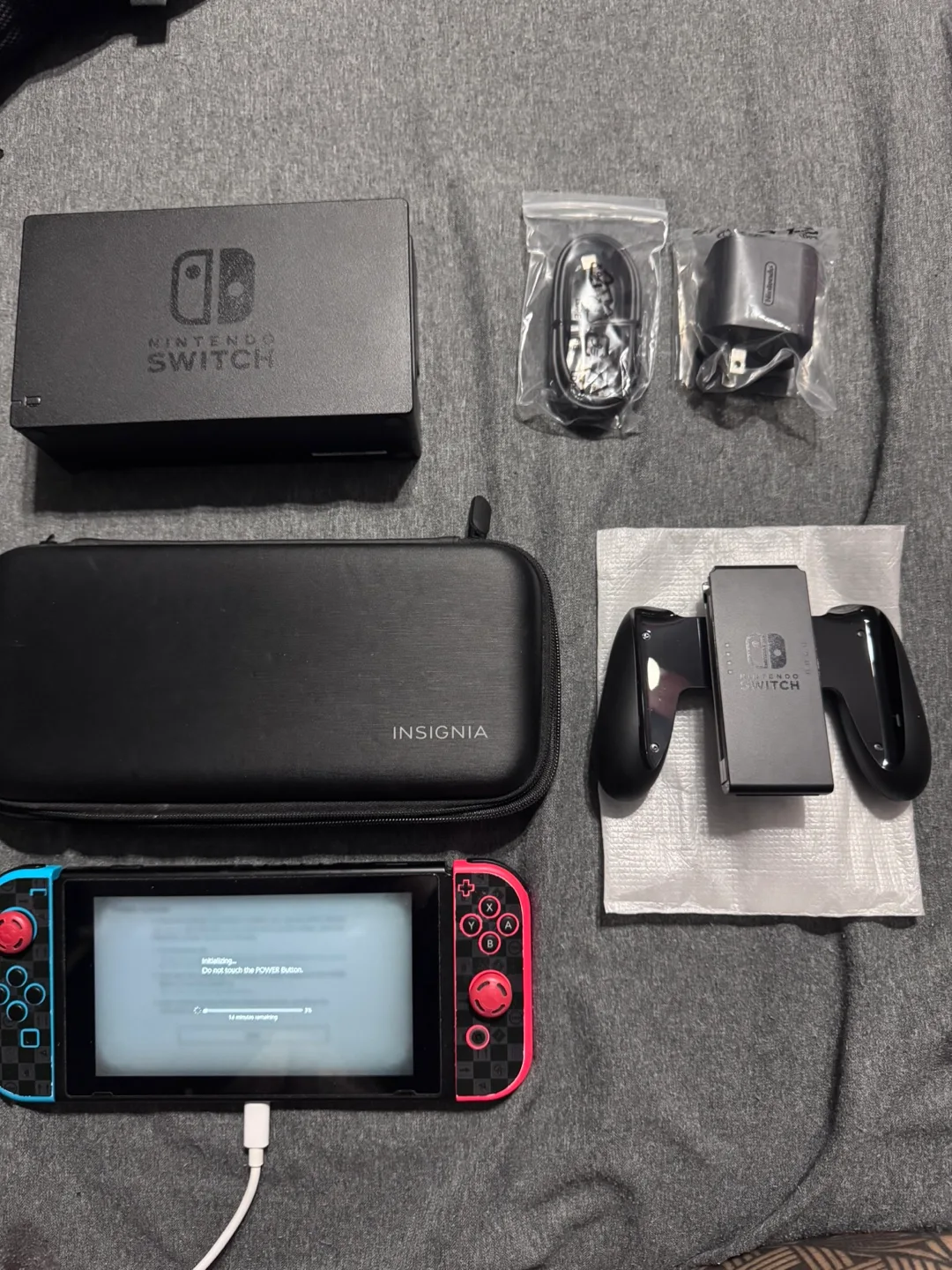 Nintendo Switch w/ accessories thumbnail