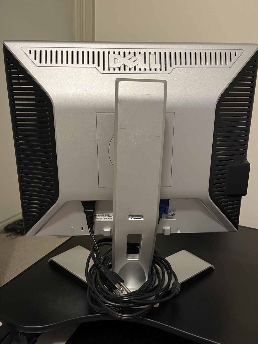 Dell LCD Monitor 21” - photo 2