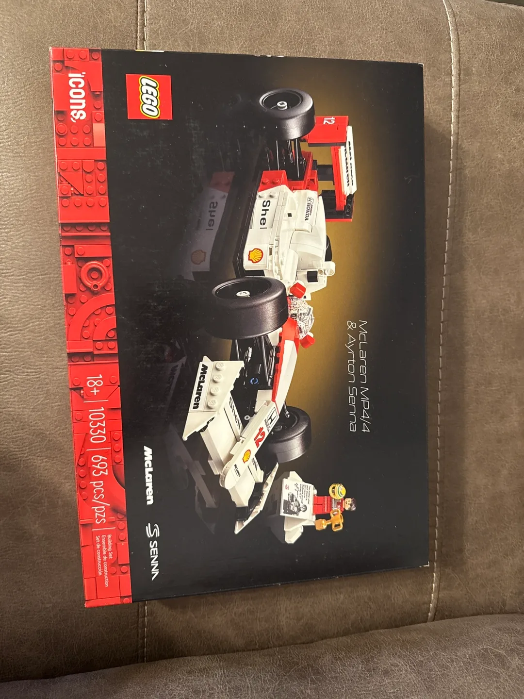 LEGO Icons McLaren MP4/4 & Ayrton Senna 10330 thumbnail