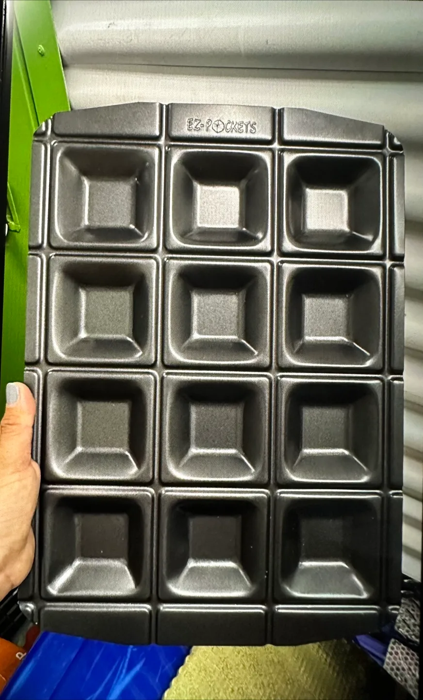 EZ-Pockets nonstick tray thumbnail