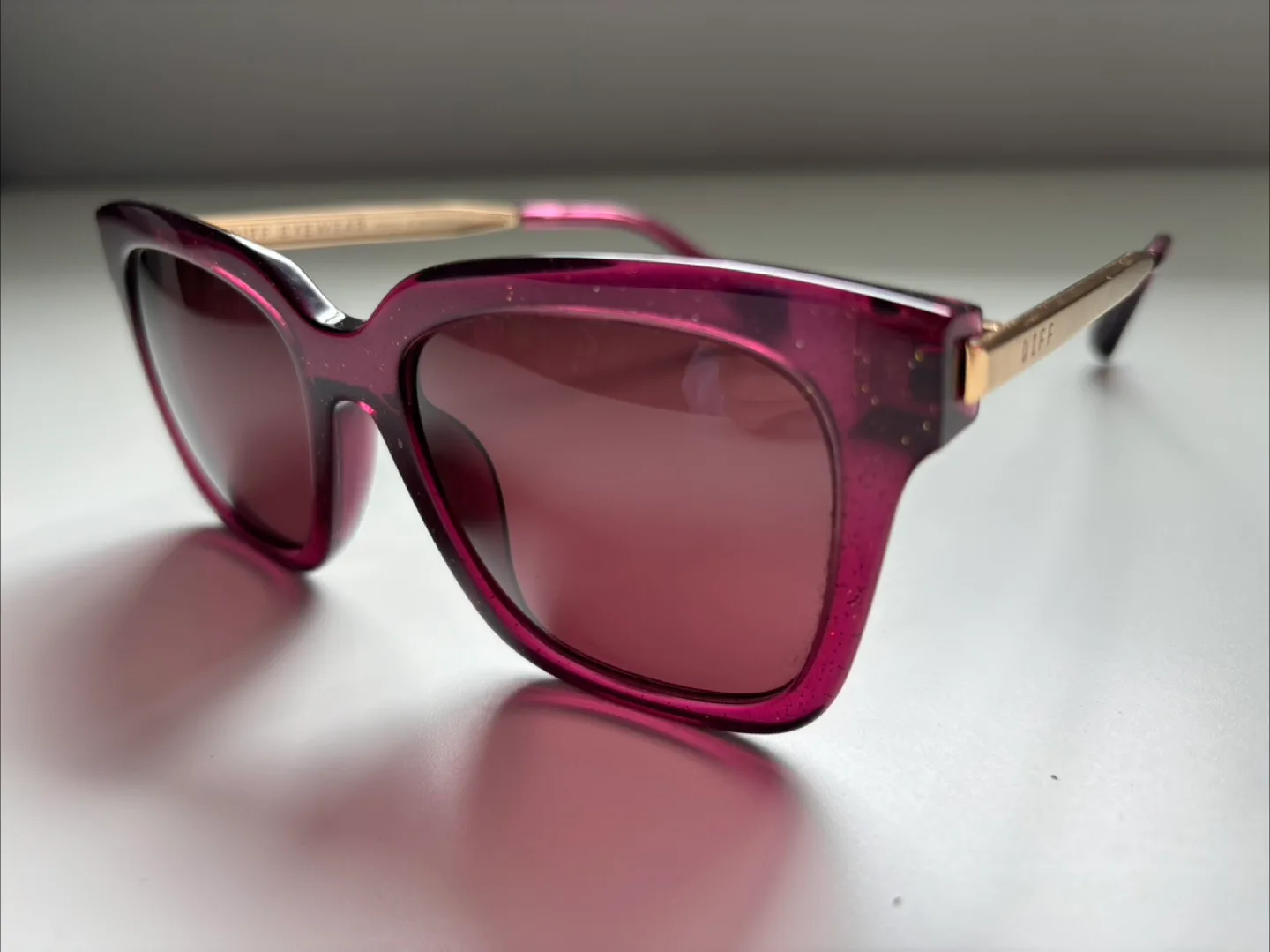 DIFF Eyewear Fuchsia Sunglasses Bella thumbnail