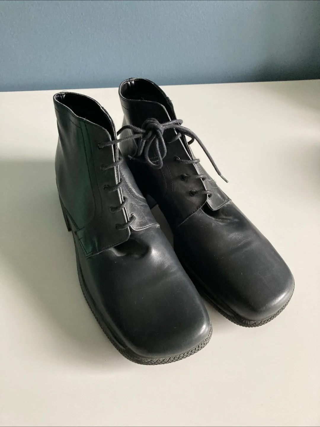 Arnold Churgin dark grey Leather Boots Size 7 thumbnail