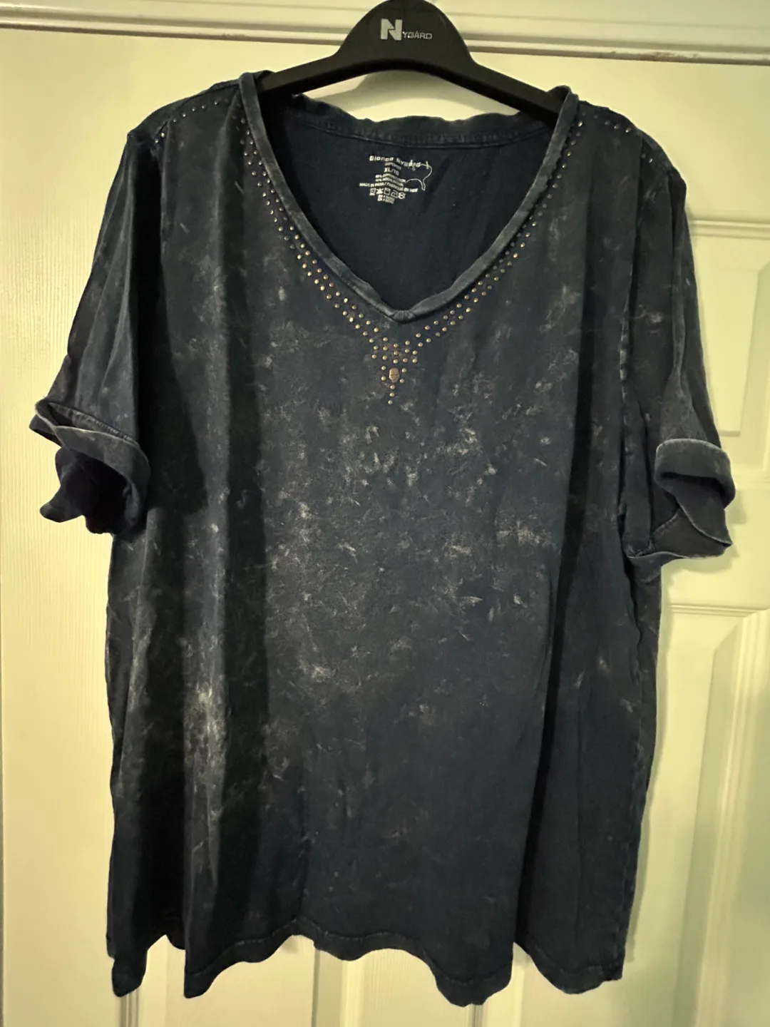 Top with decorative soft studs -XL thumbnail