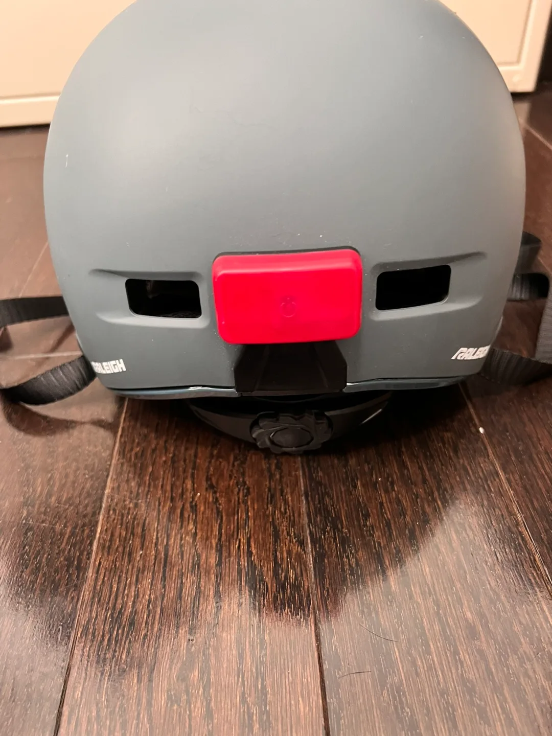 Raleigh Grey Multi-sport Helmet image indicator(5)