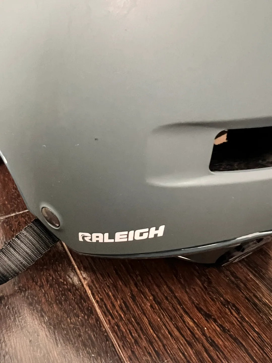 Raleigh Grey Multi-sport Helmet image indicator(6)