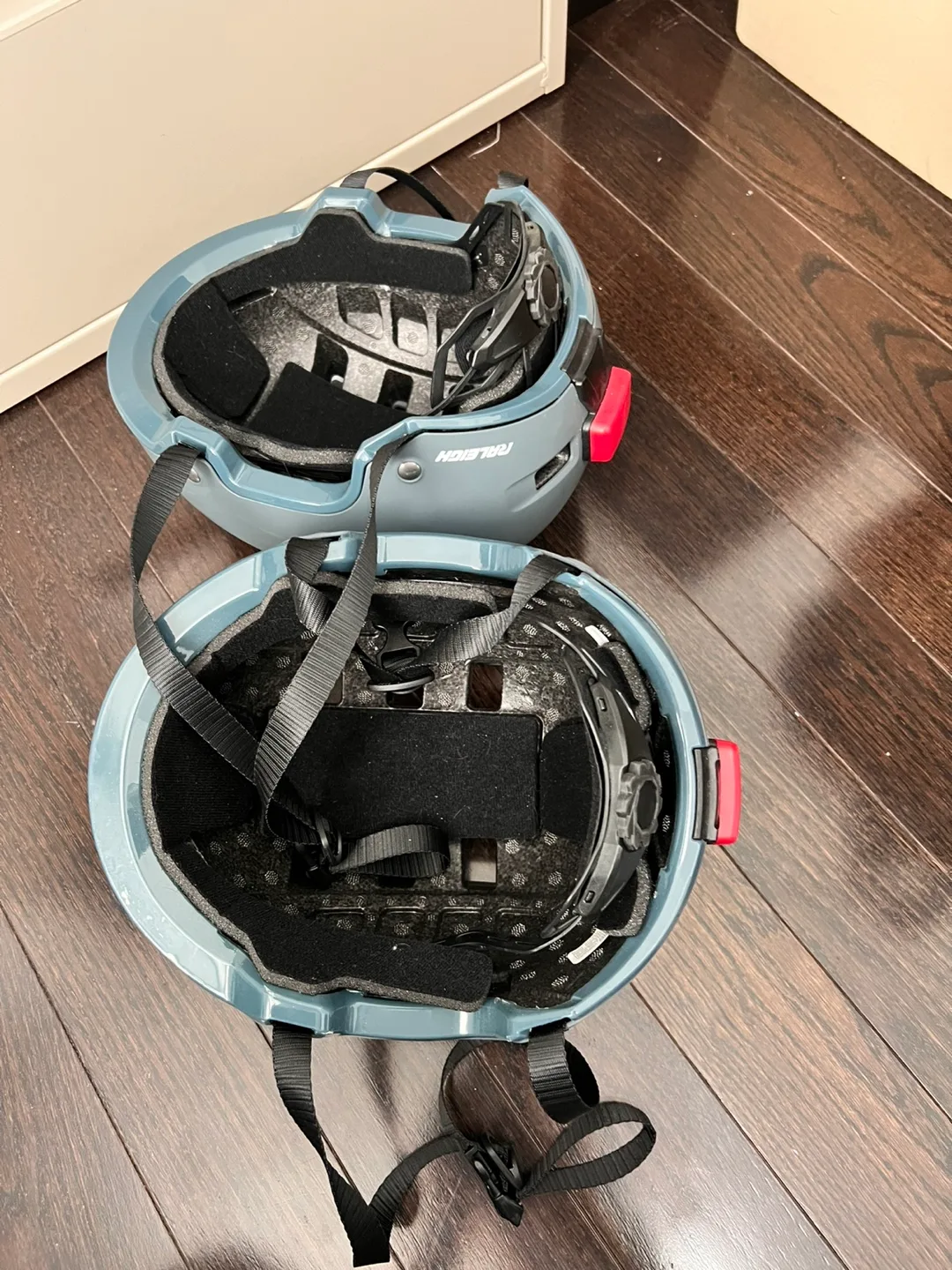 Raleigh Grey Multi-sport Helmet image indicator(7)