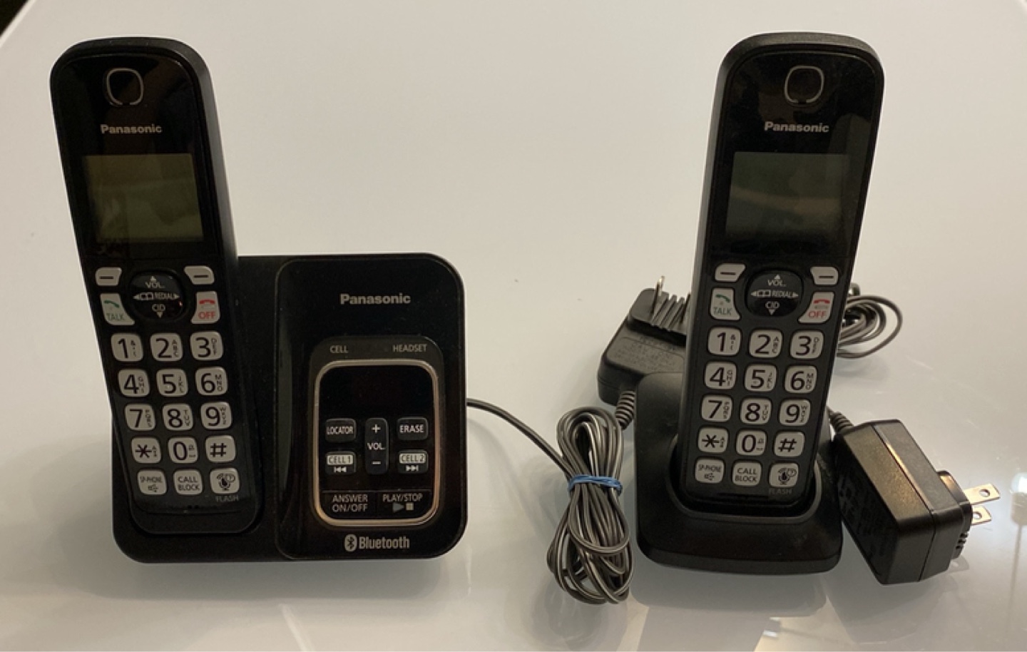 Panasonic KX-TGD590C Cordless Phone