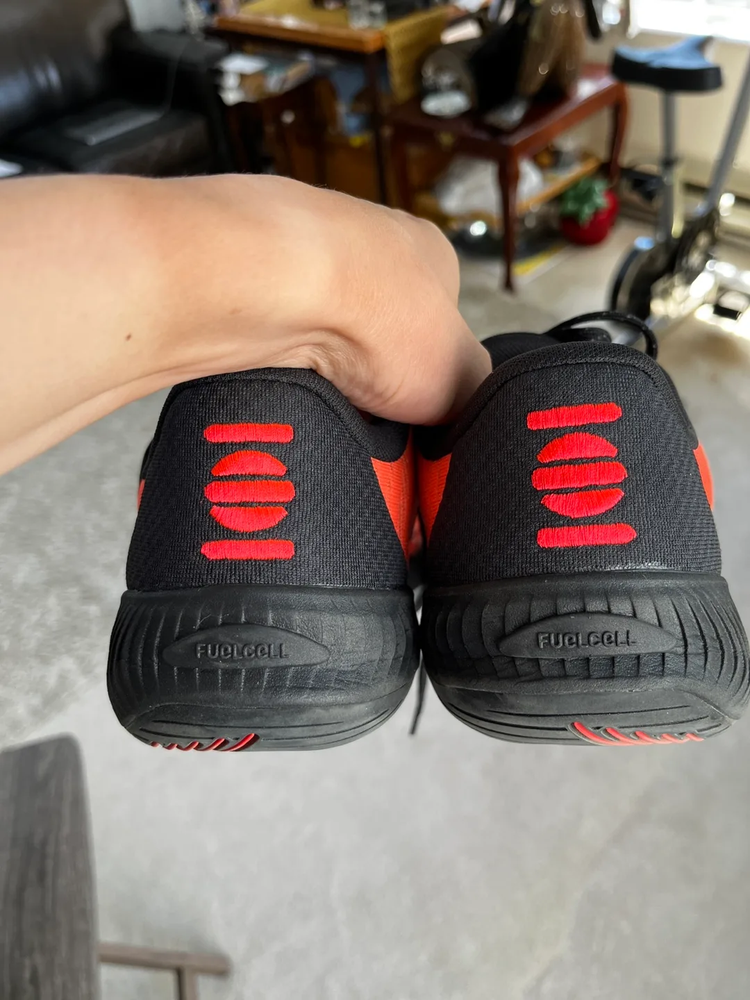 New Balance 996 v5 Men’s 8.5 FuelCell Tennis/Pickleball Shoes image indicator(3)