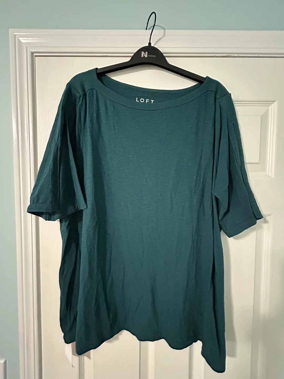 LOFT Green Top - Size XL thumbnail