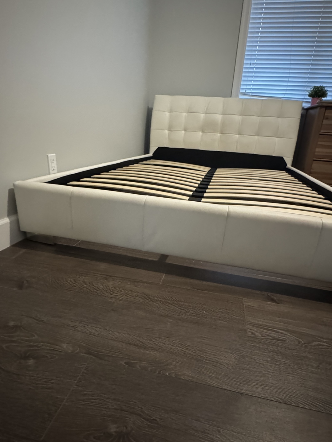 White Queen Size Bed Frame