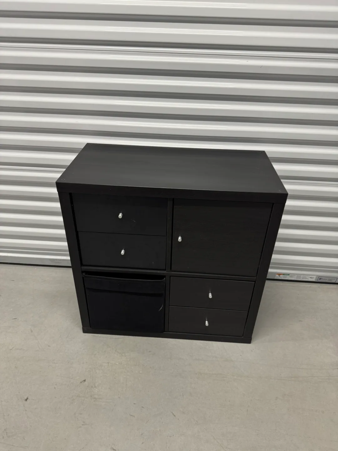 Ikea kallax with drawers and storage (DELIVERY AVAILABLE) thumbnail
