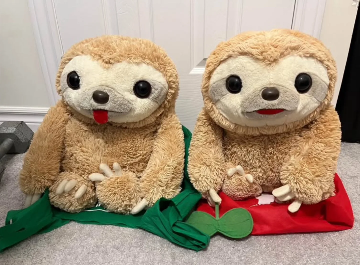 Amuse Sloth Plushie thumbnail