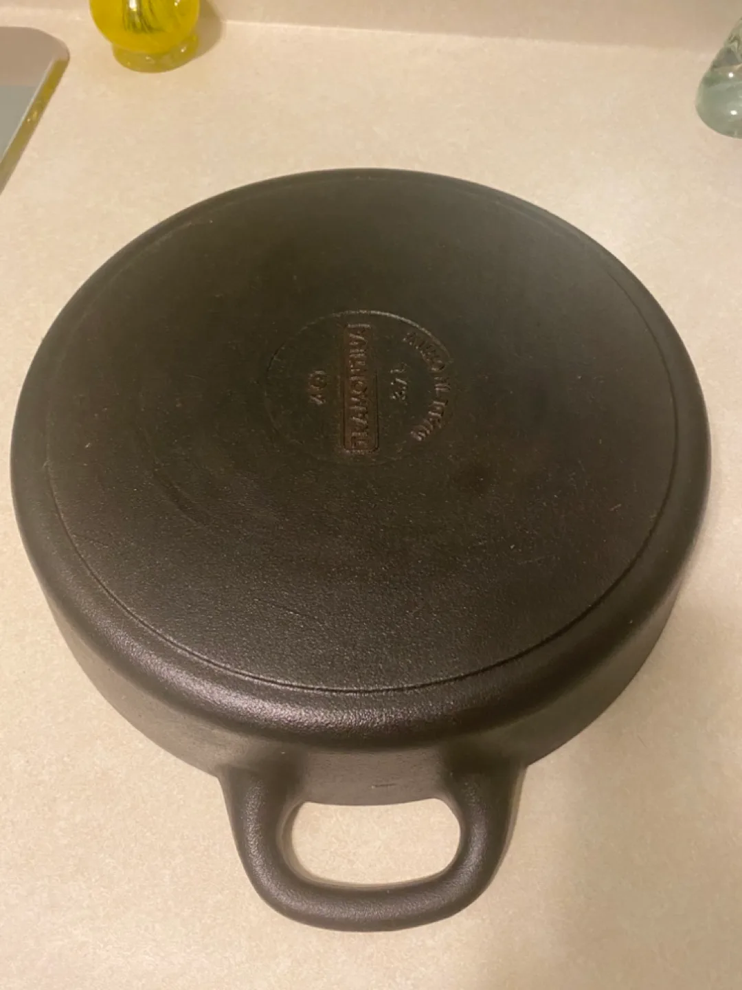 Tramontina Dutch Oven - 4 Qt image indicator(4)