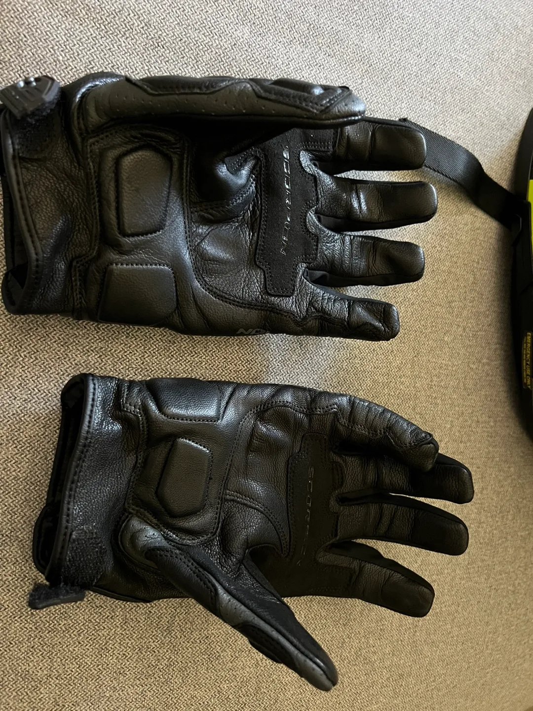 Scorpion Motorcycle Gloves image indicator(2)