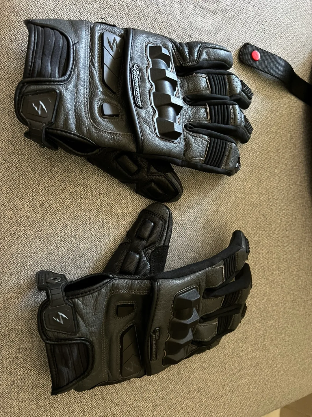 Scorpion Motorcycle Gloves thumbnail