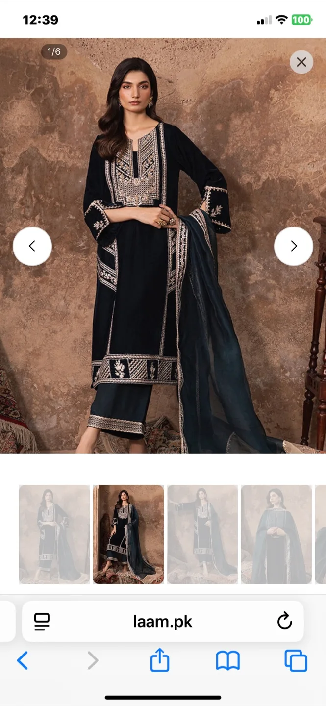 Brand new Pakistani Velvet suit thumbnail