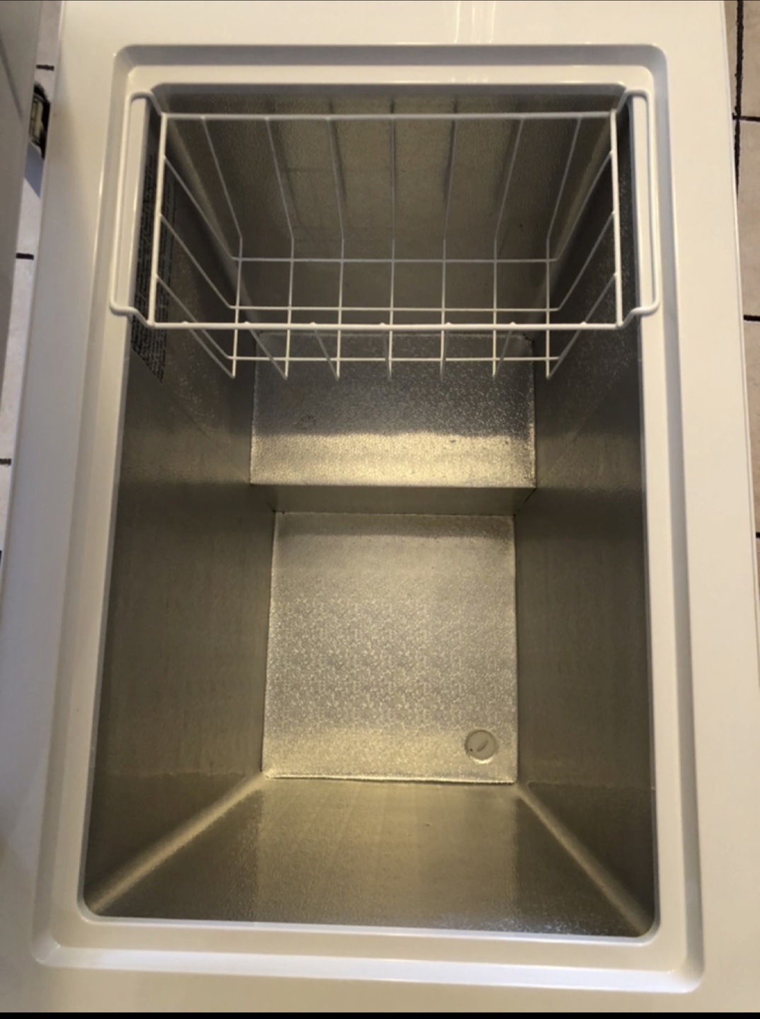Arctic King Chest Freezer - Like New!
