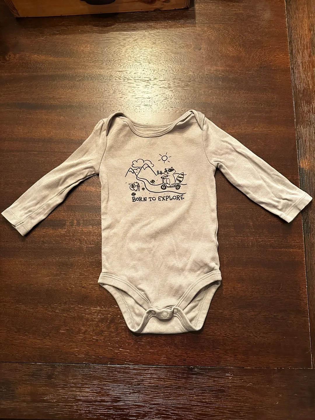 Joe Fresh Baby Onesie - 6-12 Months thumbnail