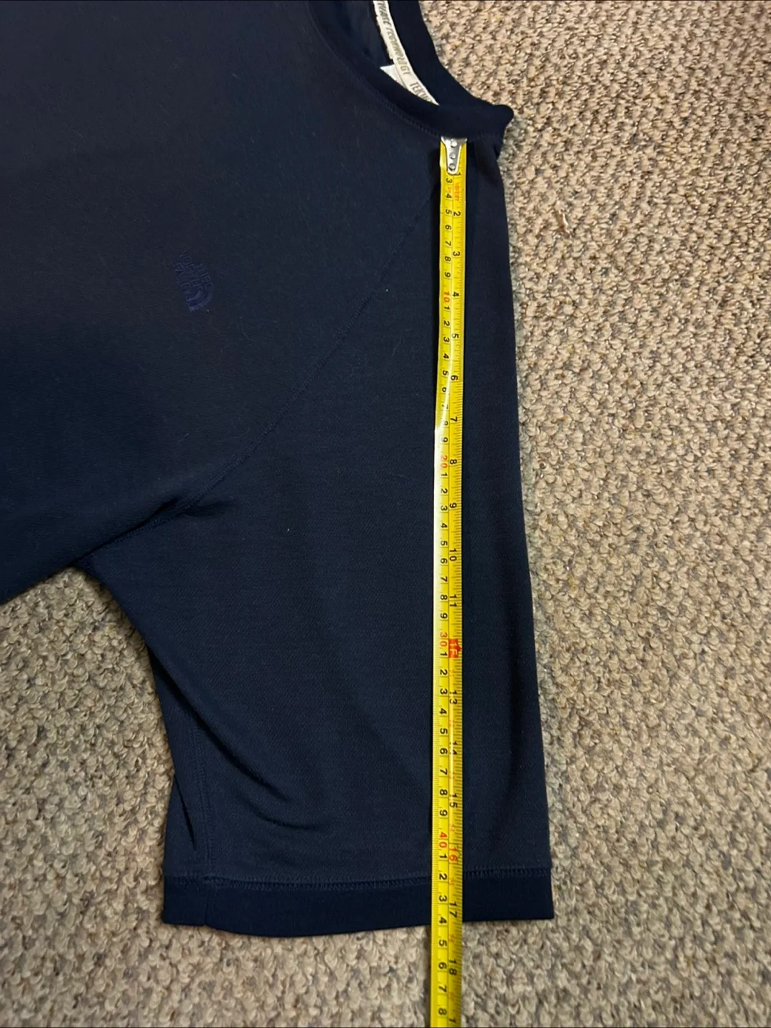 The North Face Navy Blue T-Shirt - Men’s L image indicator(5)