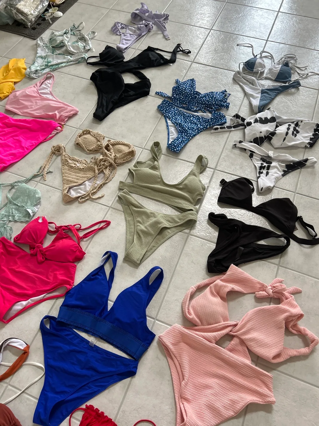 Assorted Swimsuits - Various Styles & Colors image indicator(5)