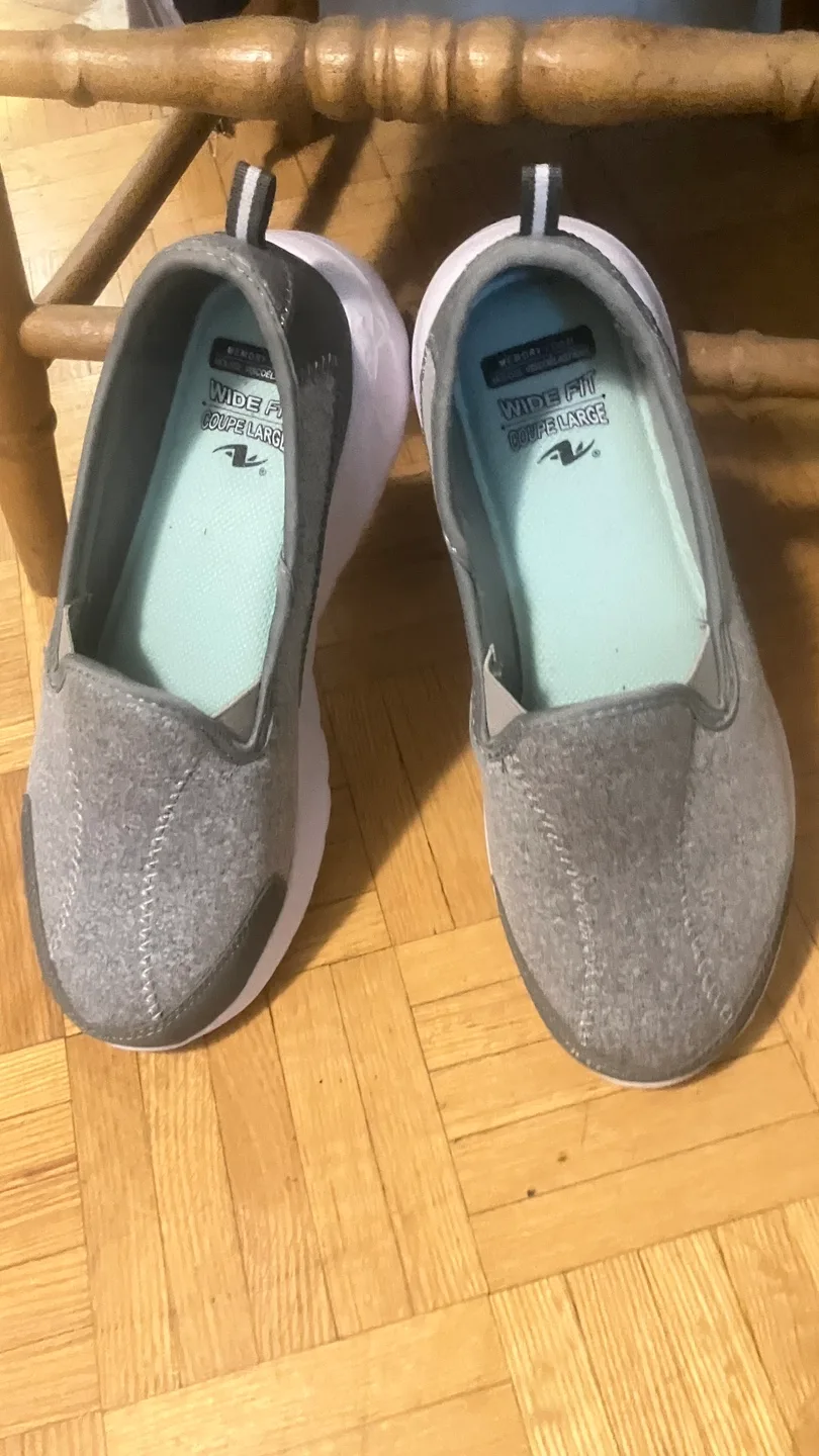 Grey Slip-On Sneakers Size 9w