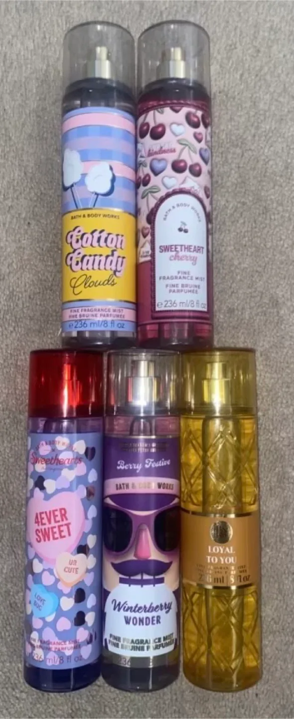 Bath & Body Works Fine Fragrance Mists image indicator(2)