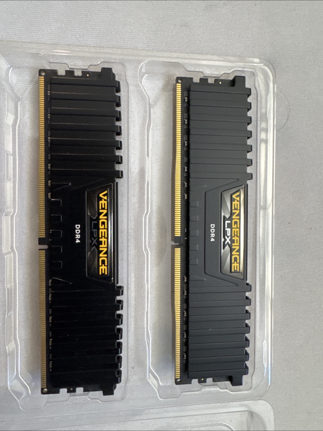 Corsair Vengeance LPX DDR4 RAM 64 GB