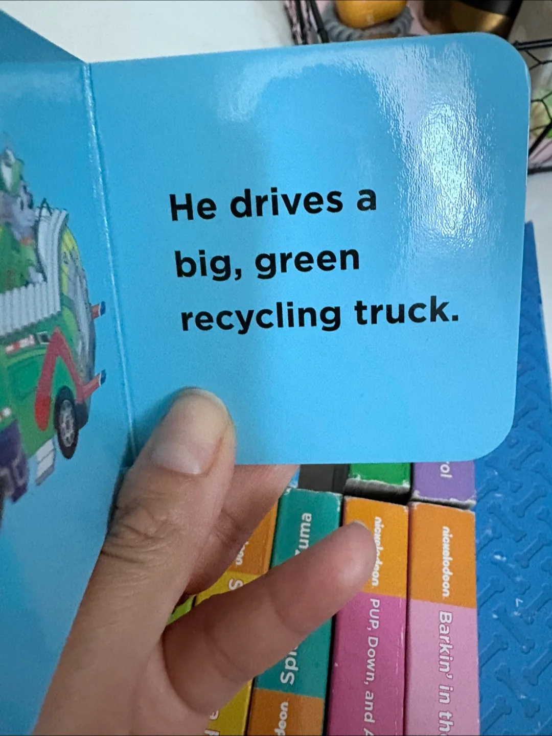 Paw Patrol My First Library 12 Board Books image indicator(3)