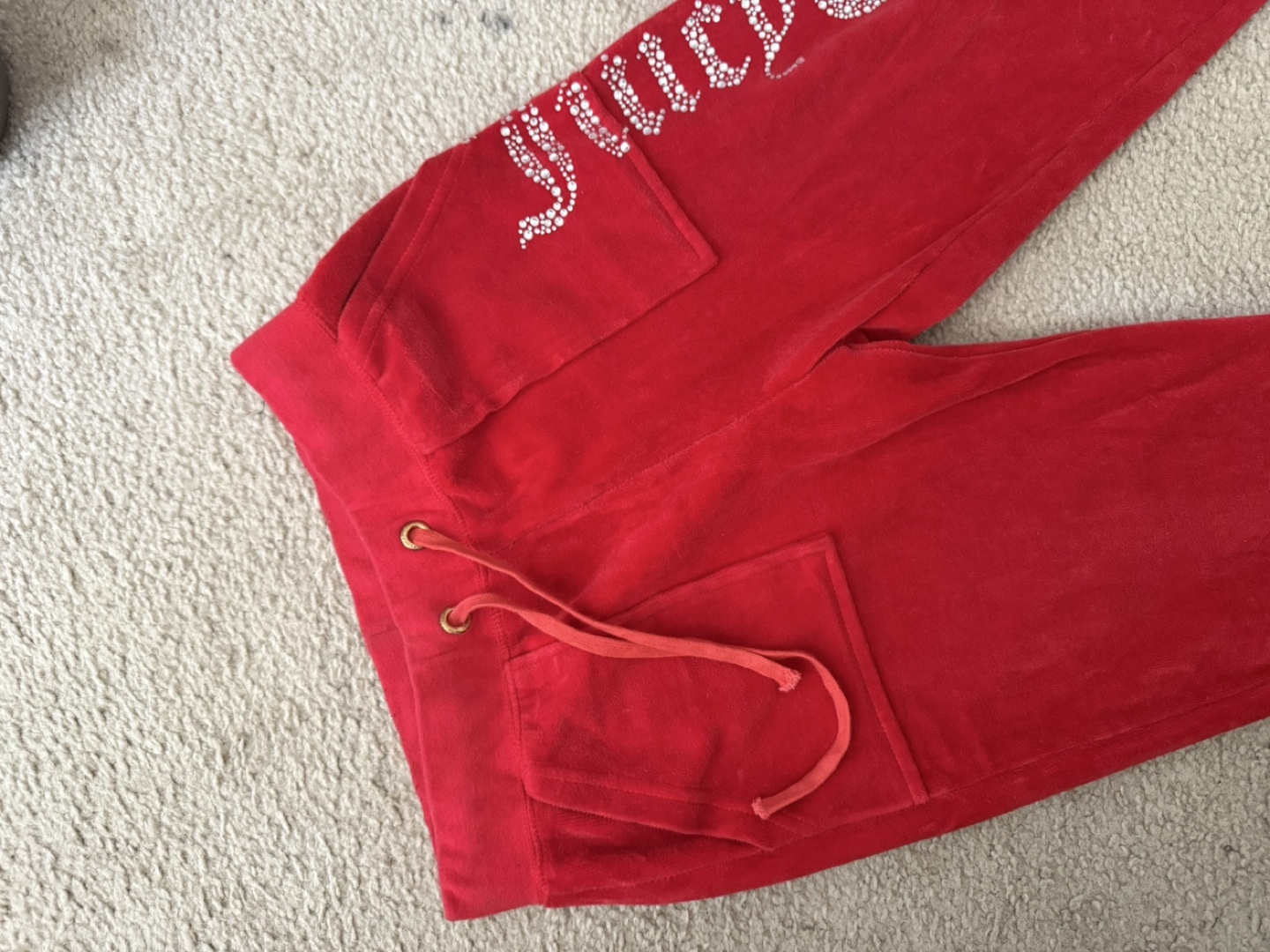 Juicy Couture Red Velour Tracksuit - photo 3