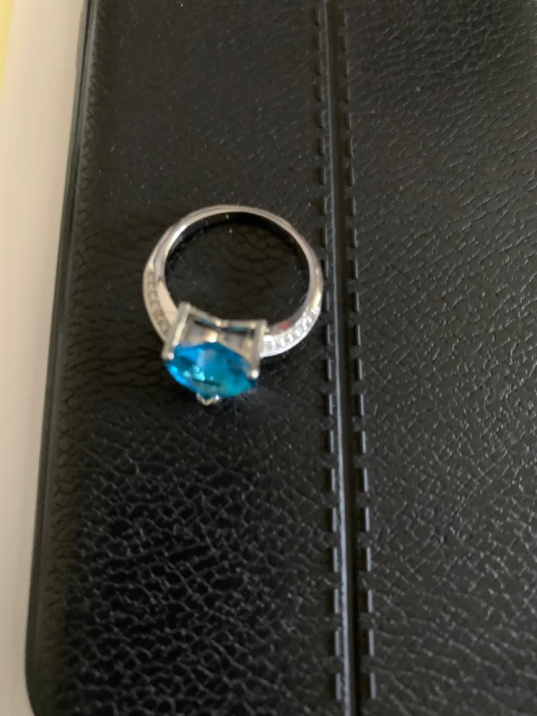 New Silver Tone Blue Topaz Ring 🇨🇦 🍁 thumbnail