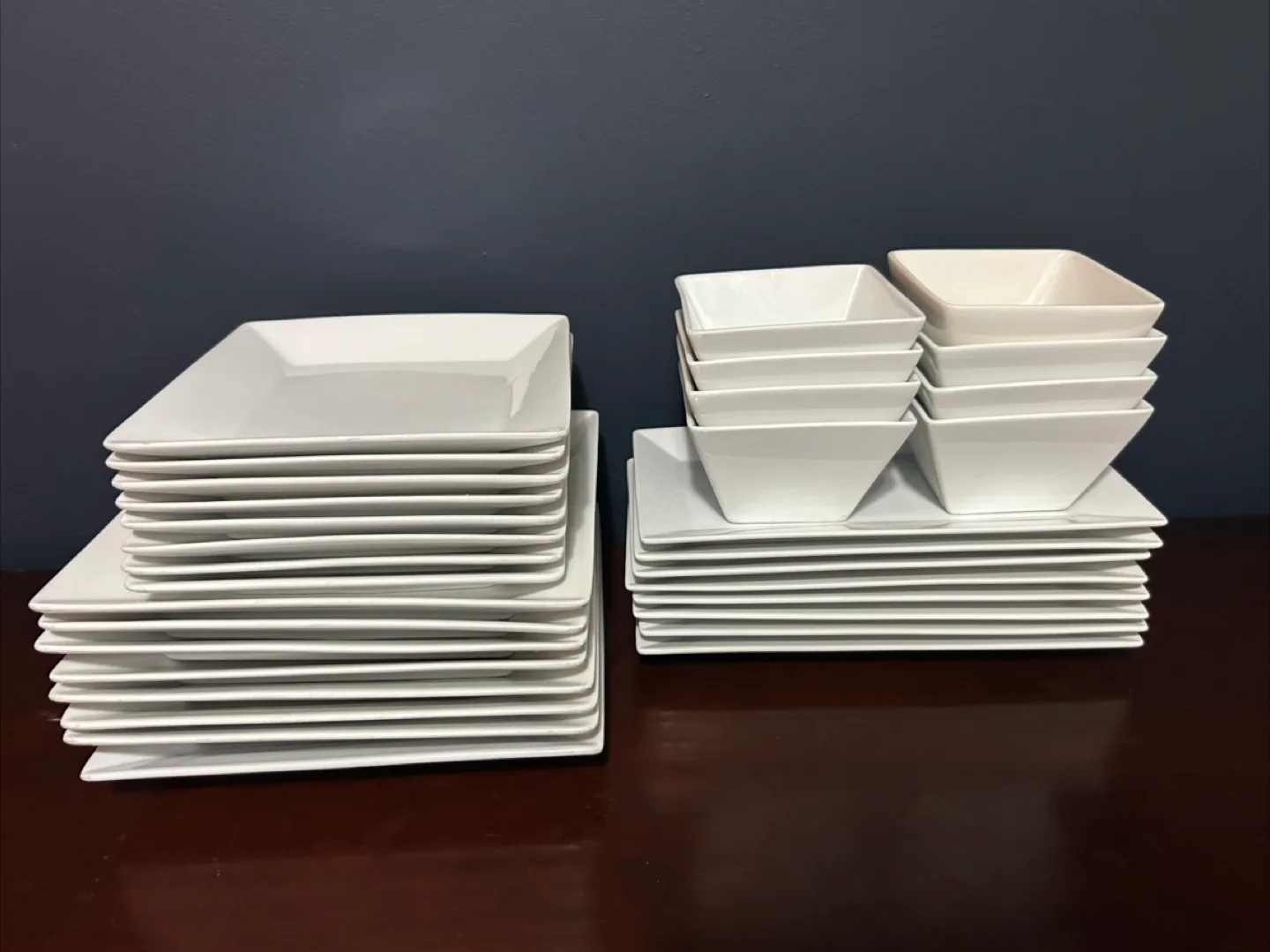 32 piece Stoneage Snow White Essence Dishes & Plates thumbnail