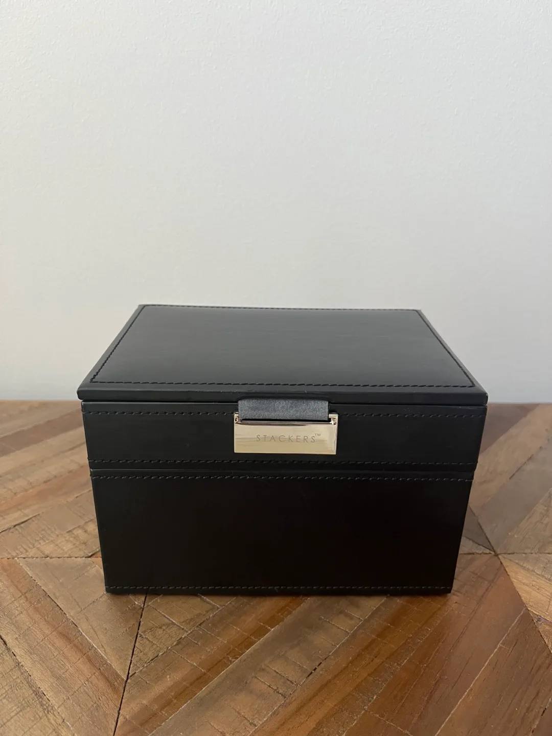 Watch and accessories stackable box thumbnail