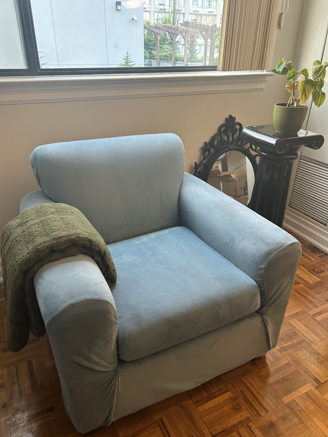 Blue Armchair - photo 2