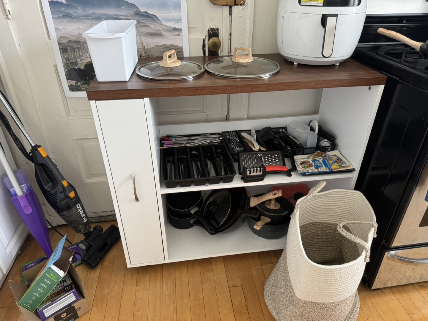 GIVEAWAY SALE ASAP! Home Furniture needs to go! - photo 2