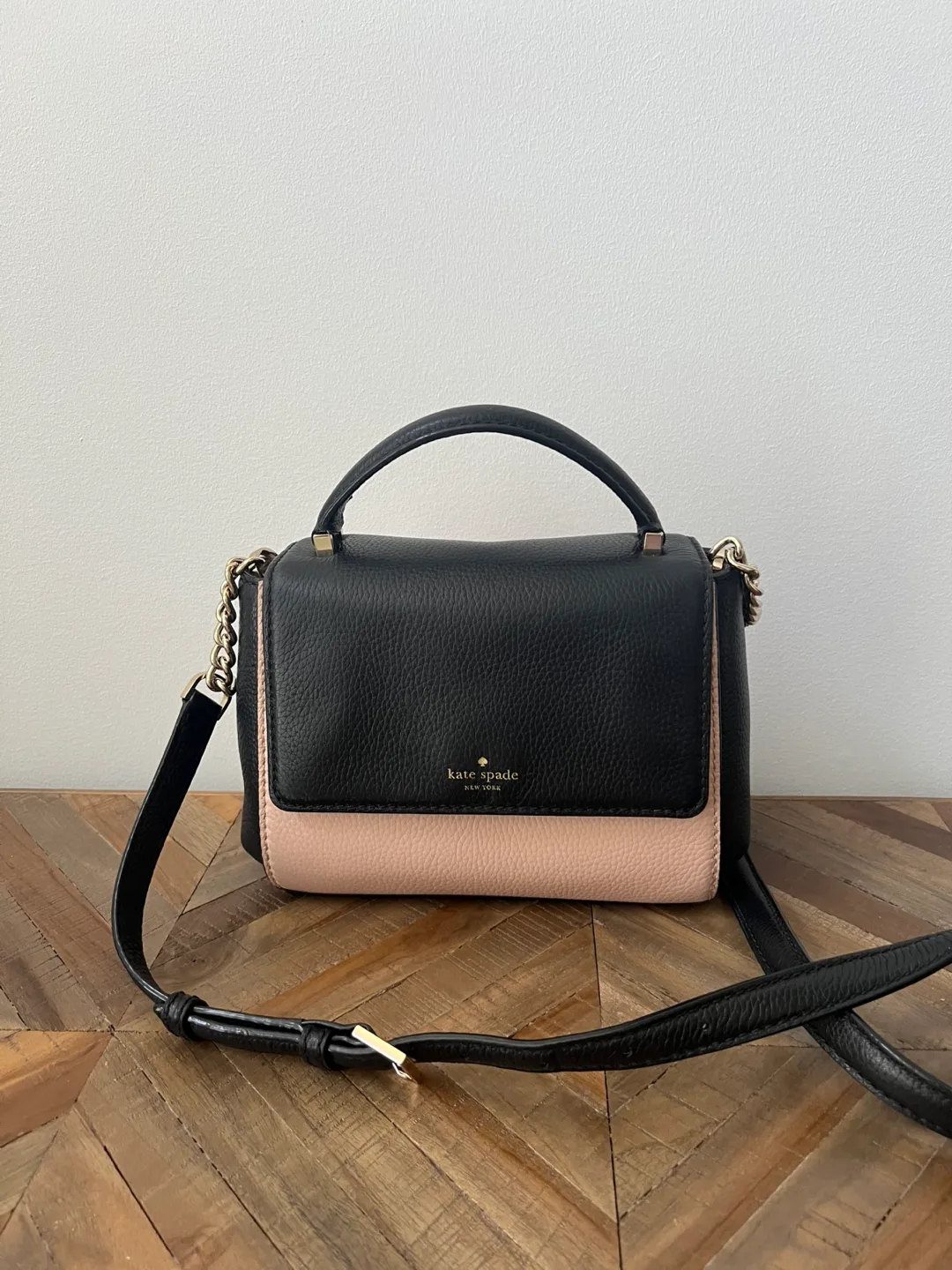 Kate Spade Black/Pink Leather Handbag thumbnail