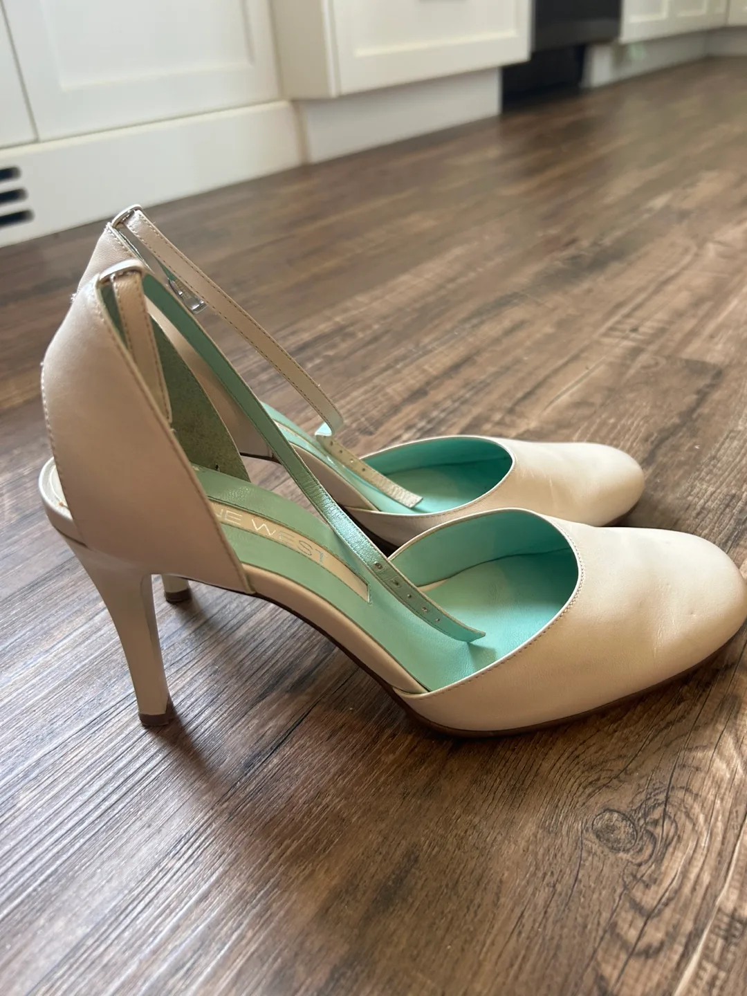Something Blue Nine West Heels - Size 7M thumbnail